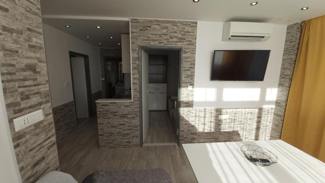 Apartments Druzianic Makarska Exterior foto