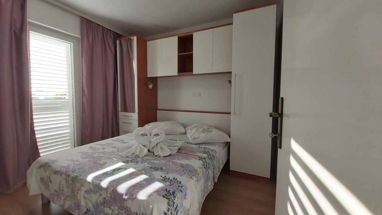 Apartments Druzianic Makarska Exterior foto